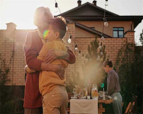 (国内代生正规吗)50岁AMH值多少正常,50岁可以做试管婴儿吗